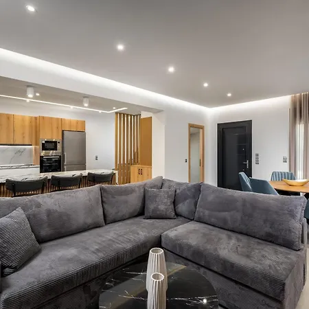 Villa Elesia *